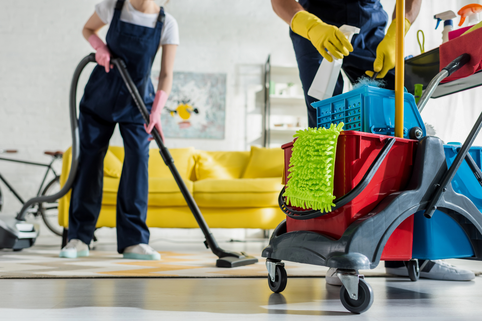 stock-image-355770670-L Commercial Cleaners