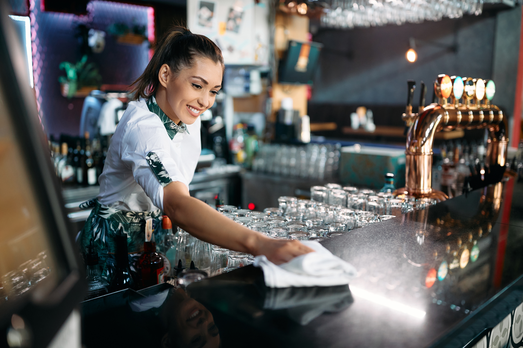 Bar Cleaning